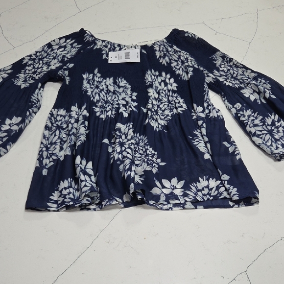 Sense Tops - Sense Navy Floral Women's Blouse, Bell Sleeves Oversize Style SzM New With Tag